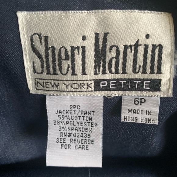 Sheri Martin 2-piece Jacket and pants - Picture 5 of 7